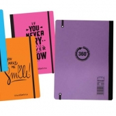 Тетрадка Black&White Flexy Colors Mix Flexy корица, шита и лепена, с ластик, офсет, A5 96 л. с редове