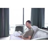 Масажор Beurer MG 202 Shiatsu seat cover, Extra-light & slim back cover; 4-head massage system; Modern design and high-quality material; LED light; One-button operation