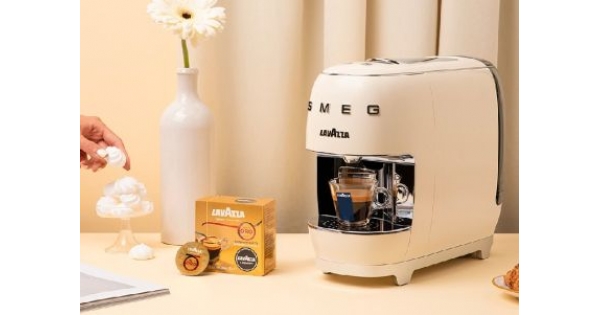 Кафемашина LAVAZZA A MODO MIO My Way SMEG Крема-1