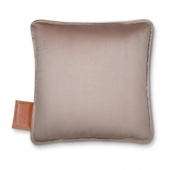Термоподложка Beurer HK 77 Heaty smokey-taupe;lithium-ion battery; Soft velvet cushion cover machine-washable at 30°C; 3 temperature settings; Fast heating; BSS; 45(L)x45(W) cm